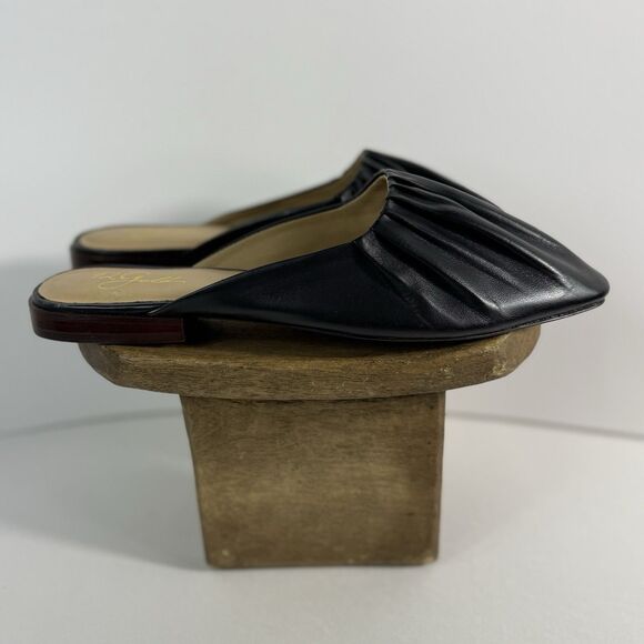 Chinese Laundry 42 GOLD Women's Flats Black Leather Slip On Mule KDS-003 Sz 9.5 - Picture 1 of 12